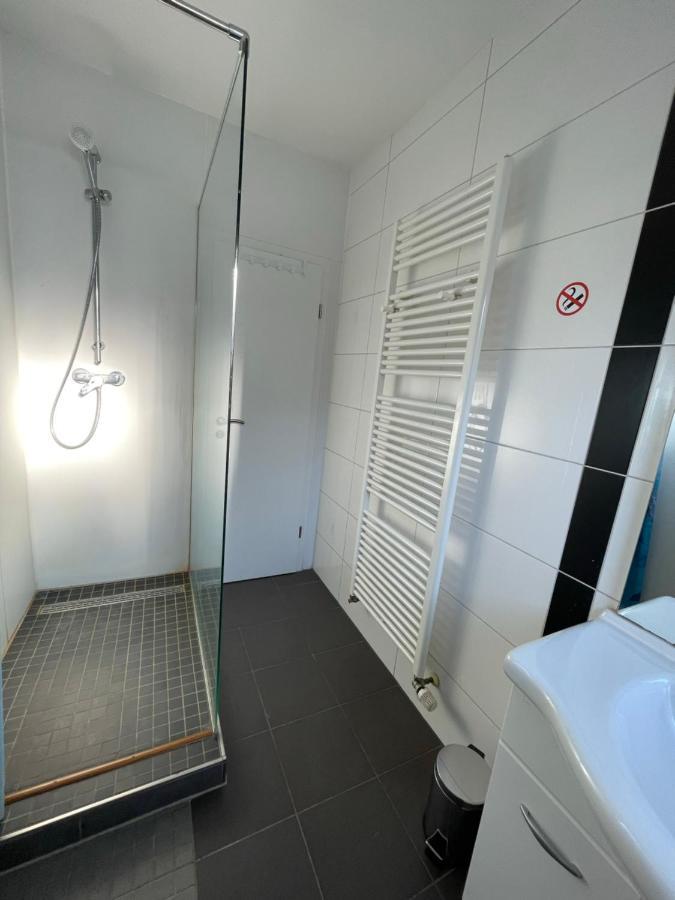 Schoene Zentrale Zimmer In Wilhelmshaven Leilighet Eksteriør bilde